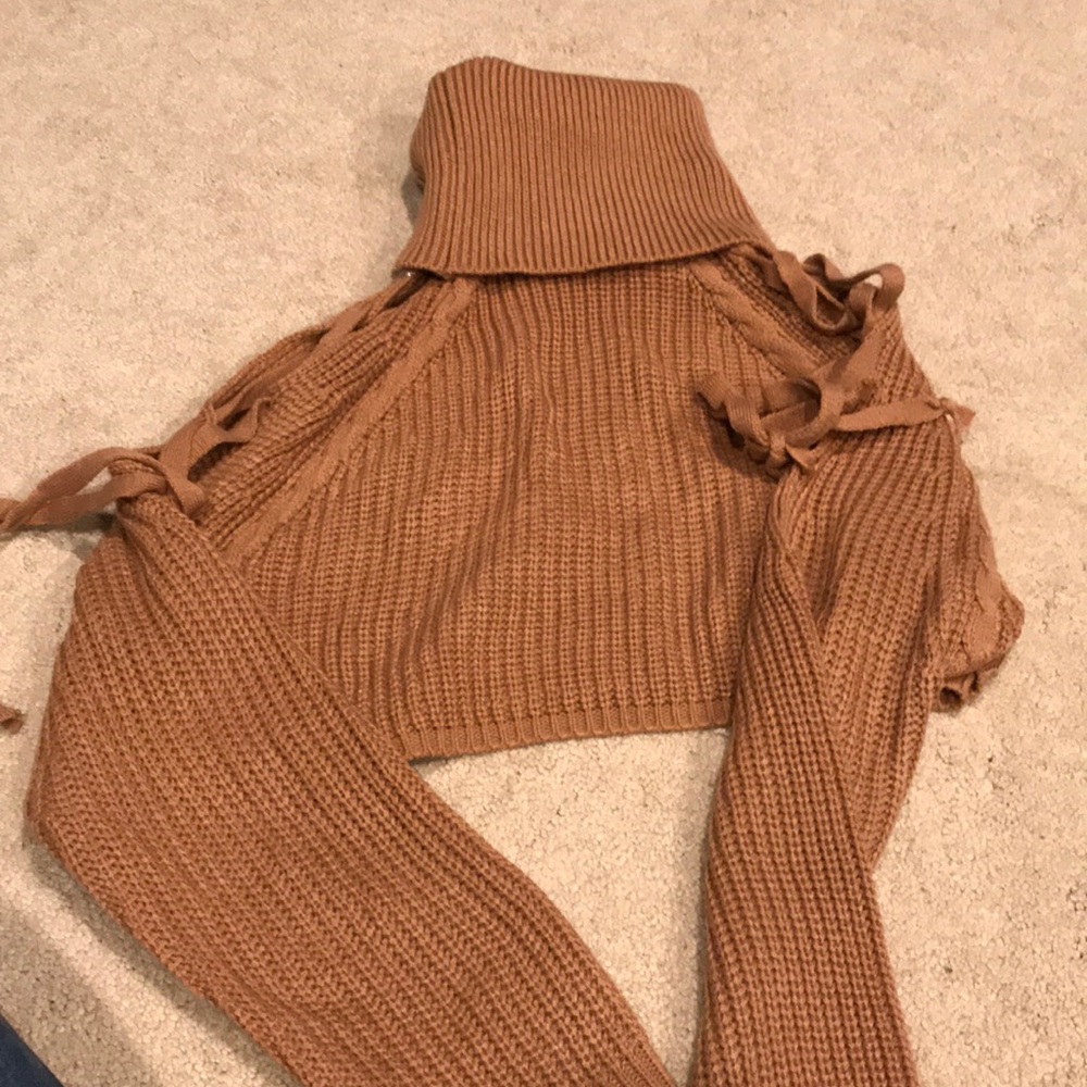 Nanamacs Rust cropped sweater